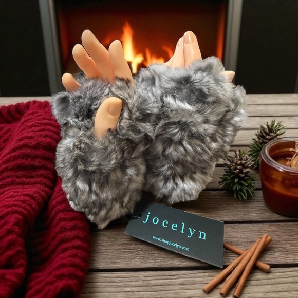 Jocelyn Rabbit Fur Hand Warming Fingerless Gloves - NATURAL GREY - Picture 1 of 3